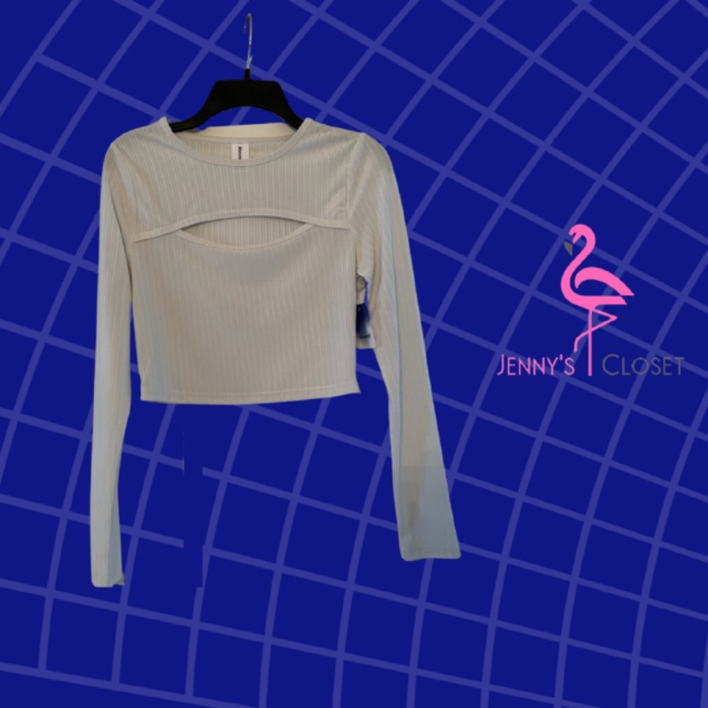 Abound, Size M, Grey Fog Long Sleeve Cutout Shirt